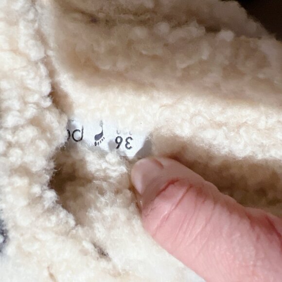 Birkenstock Arizona Big Buckle Shearling Teddy Eggshell Platform Sandal EU 36 - Picture 13 of 13